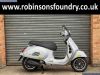 Piaggio Vespa GTS Supertech 300